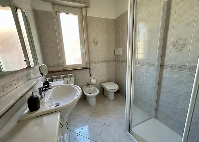 Lmhouse Apartament Arma di Taggia